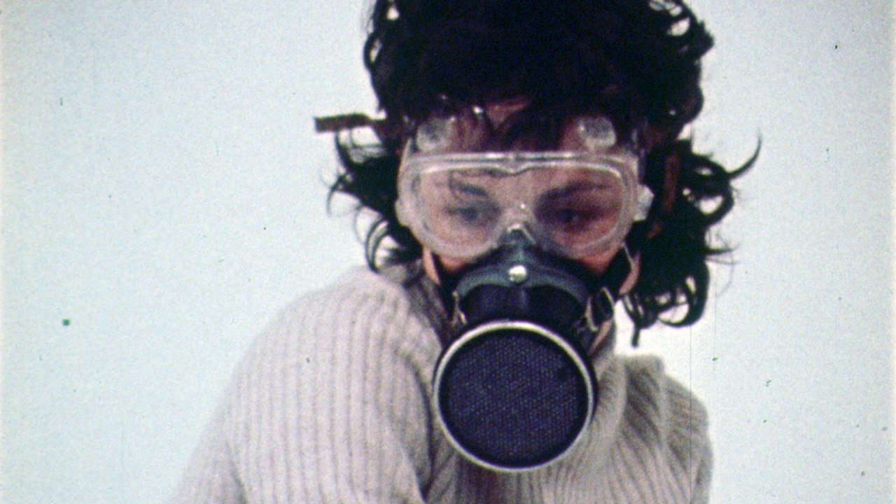 rifles:Lynda Benglis Discusses Adhesive Products