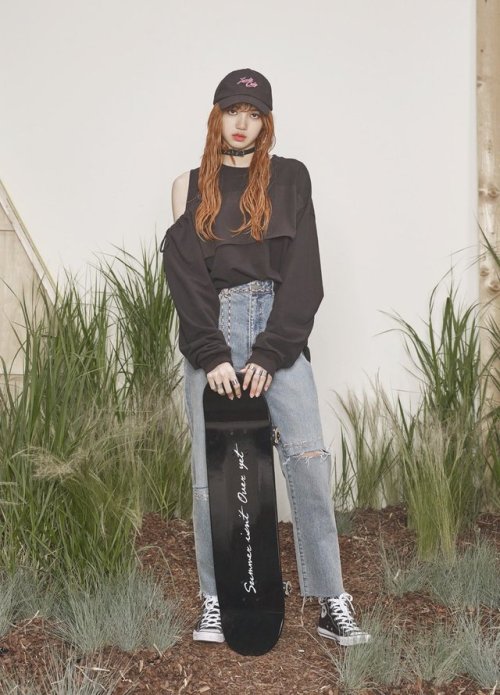 thekoreanbigbang: LISA for NONAGON S/S 2018 LOOKBOOK ‘SUMMER ISN’T OVER YET’ I just love her too muc