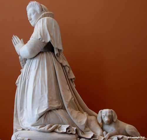 Tomb monument of Jacques-Auguste de Thou (d. 1617) and his two viwes by François Anguier and Barthél