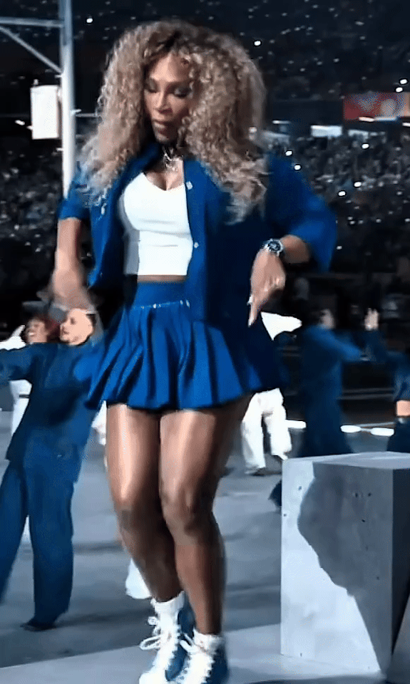 SERENA WILLIAMS During Kendrick Lamar’s Halftime Show At Super Bowl LIX 