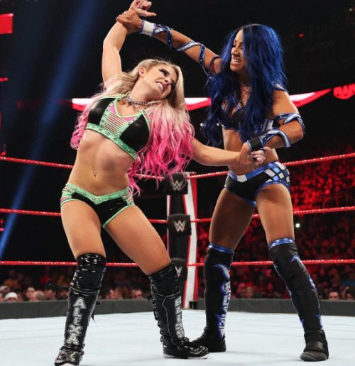 WWE`s Alexa Bliss and Sasha BanksSee more heredivatights.blogspot.com/2019/10/sasha-banks-and