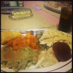 Grandma did her thing once again. Even got the homemade tea poppin. Happy Thanksgiving y'all. #ThanksgivingDinner #Family #Mmmmm #Itis