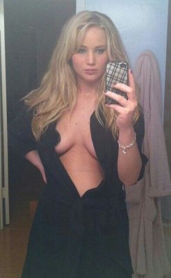 irishrover85:  Jennifer Lawrence sexy selfie