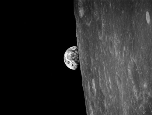 pinktinkpixy:“We got it! We’ve got it! Apollo 8 now in lunar orbit.”On December 21, Apollo 8 was lau