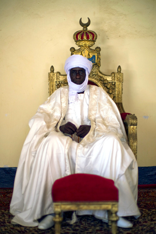 leonardhq:  Alhadji Abba Mahamat Moussa, Sultan de Kousseri, CameroonLeonard HQ