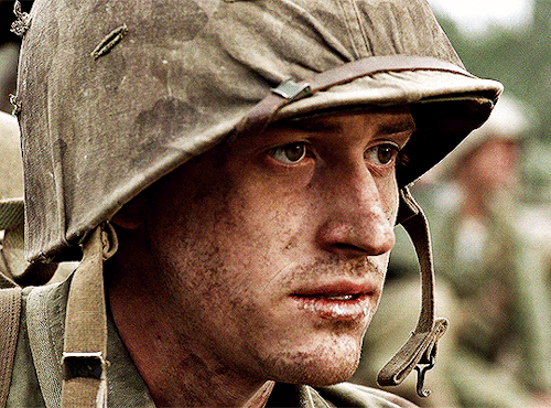 JOE MAZZELLO As EUGENE SLEDGEthe Pacific (2010) || Part Six: Peleliu Airfield