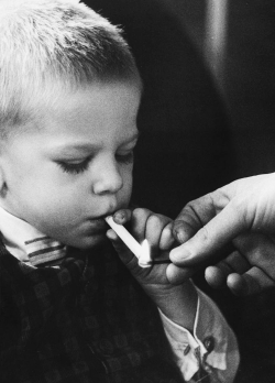 vintagegal:  Smoking two-year-old, 1959 (via)