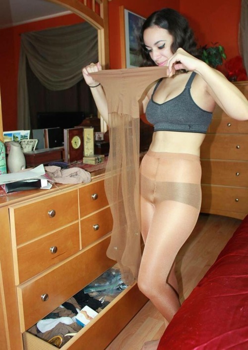 Pantyhose, tights, Sissies, leotards and lycra