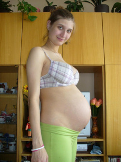 pregbab:  CutestPregGirl