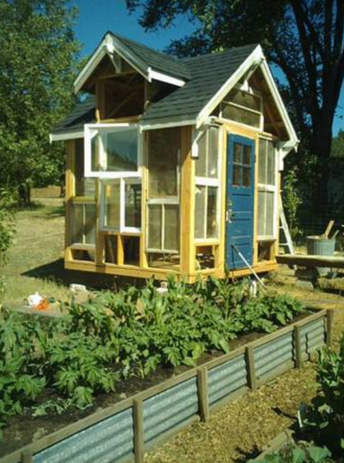 versesofmind: househunting: $265,000/3 br house and working farmgarden and animals includedMedford, 