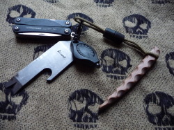 Ru-Titley-Knives:  G-10 Pocket Thing . Sculpted 10Mm Thick Coyote Brown G-10 Pocket