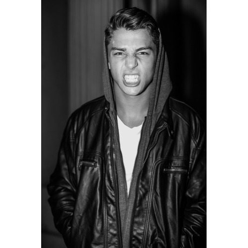 tannerzagarino:  Tanner Zagarino
