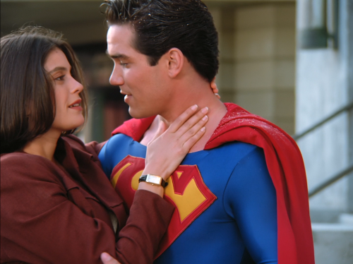 S01E05: I’m Looking Through You (3 of 3)Lois & Clark: The New Adventures of Superman in High Def