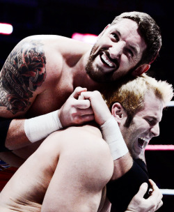 Zack&Amp;Rsquo;S Face! He&Amp;Rsquo;S Enjoying That Tight Headlock By Wade.