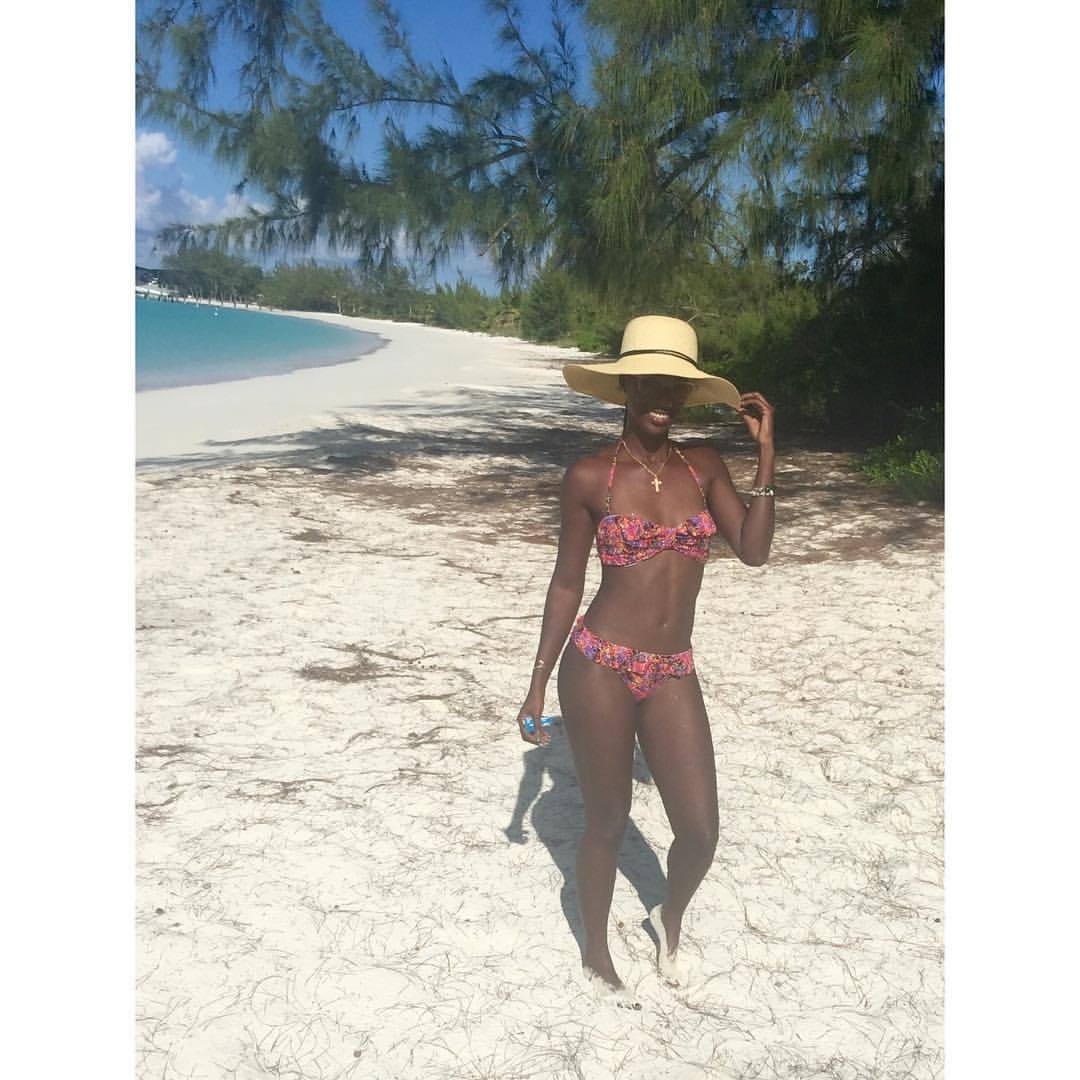 beautifulbahamian:  The Beauty in Simplicity  #beyou #beachbum