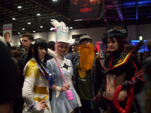 thelindsayjones:  scott43211:  MCM Expo London Comic con May 2014-Part 1  HAHAHA yes! The Jack cosplay is superb! I can’t believe I found this in the Bee and Puppycat tag!