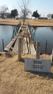 holdouttrout:  bears-for-the-bear-god:   the-porter-rockwell:  “”“&quot;Closed”“”“  “Bridge”   This is the most accurate use of quotes on a sign I have ever seen. 