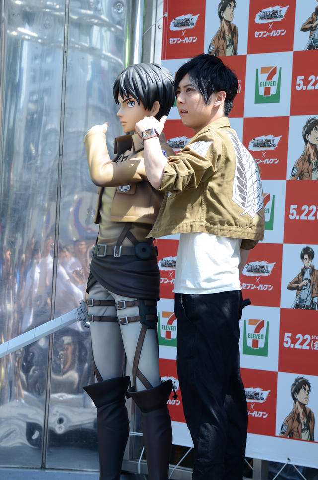 Kaji Yuuki (Eren) and Ishikawa Yui (Mikasa) made guest appearances at today’s SnK
