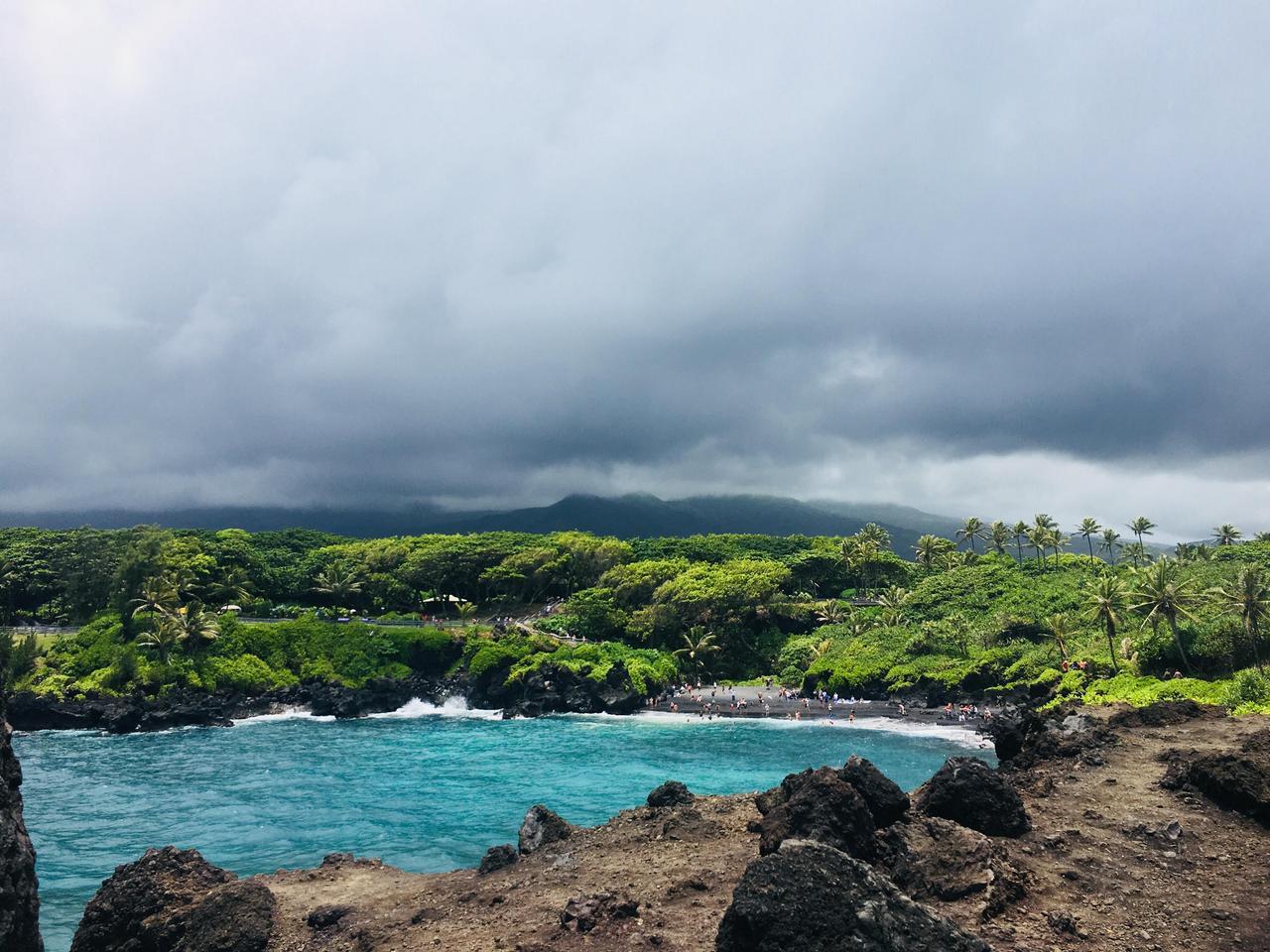 amazinglybeautifulphotography:  First time to be in Maui and it did not disappoint.