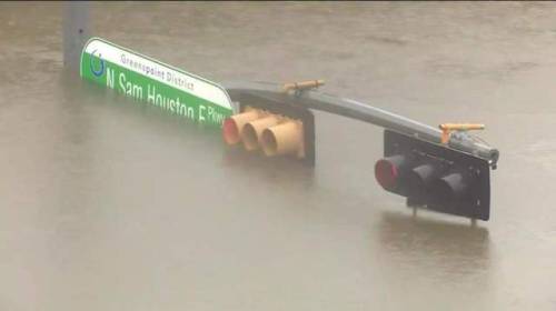 itsdorkgirl:Hurricane Harvey Houston, Texas August 26, 2017