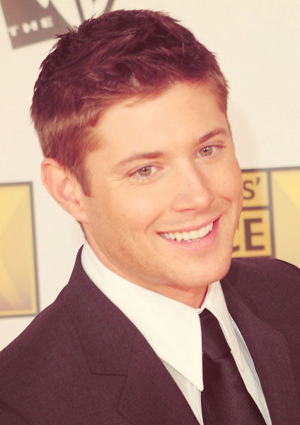 thewitchesters:  i-heart-j2m:  onlywincest:  Boy → Man Jensen Ackles 2006-2014 Critics’