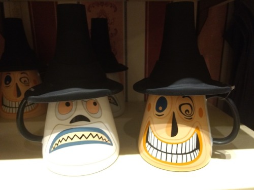 moonlights-tears: Some Halloween mugs from Disney World