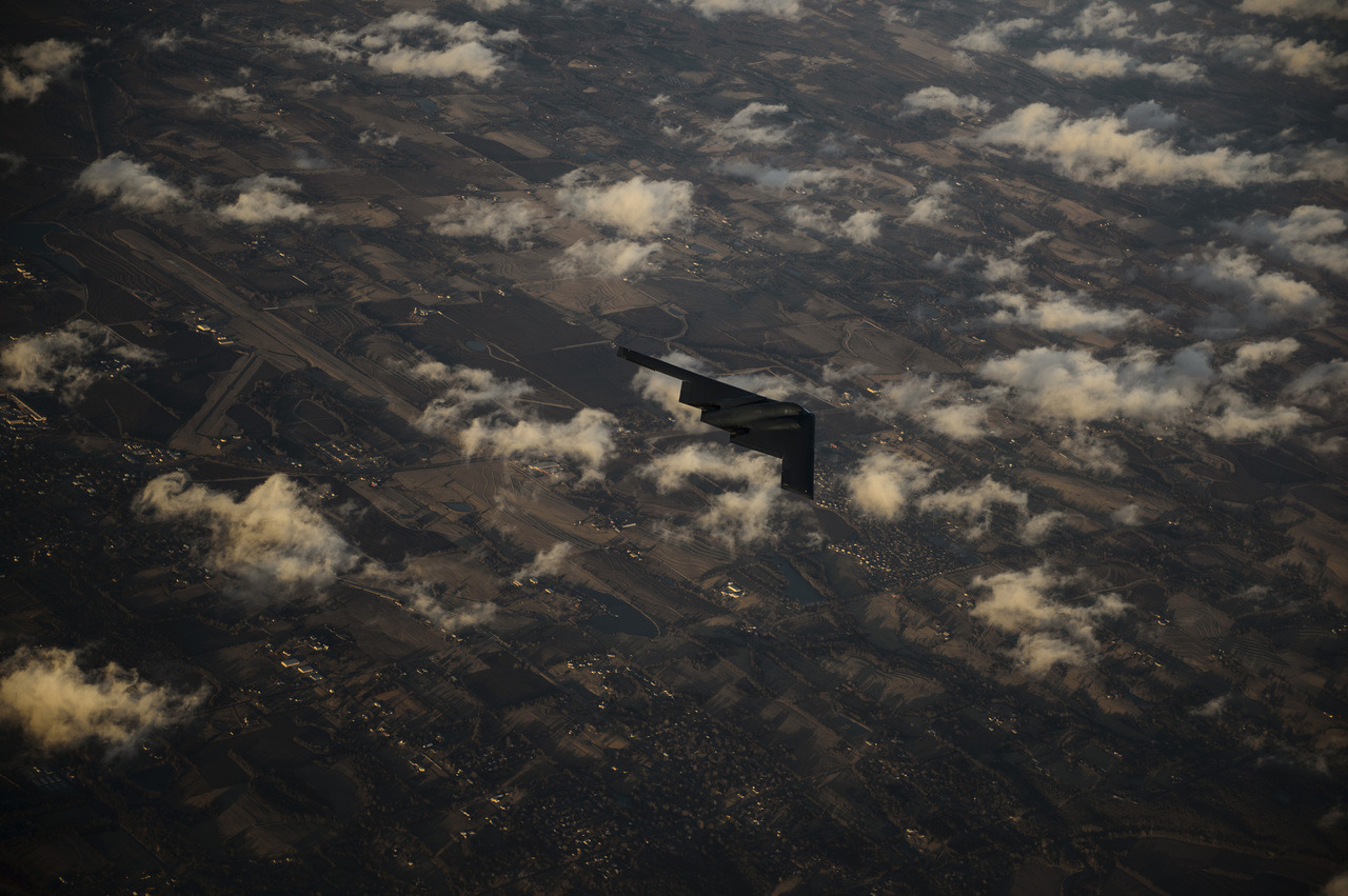 tombstone-actual:  an-autonomous-american:  B-2 Spirit of South CarolinaPhoto by: