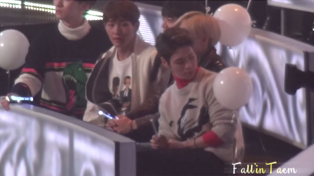 jjoongi:  a thrilling saga of jonghyun tryin to escape a balloon 