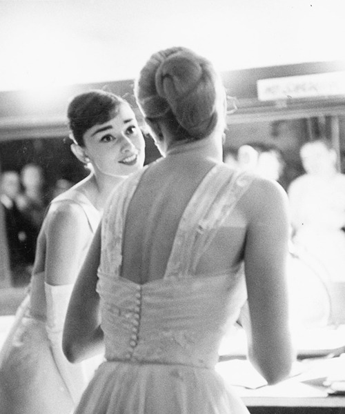 avagardner:  Audrey Hepburn and Grace Kelly waiting backstage at the RKO Pantages Theatre, during the 28th Annual Academy Awards, 1956. 