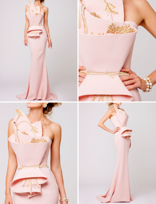 fashion-runways:AZZI & OSTA Couture Fall/Winter 2017 (PART 1 / PART 2)if you want to support thi