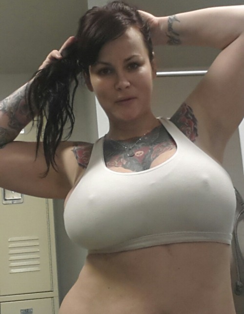 erinalkaline:  Post workout… 