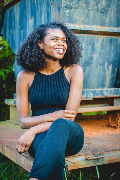 blackfashion:  KristinLHall, 18, D(M)V Submitted by: http://kristinhaliday.tumblr.com/ IG: kriis.lee photographed by: IG: urbanikon  