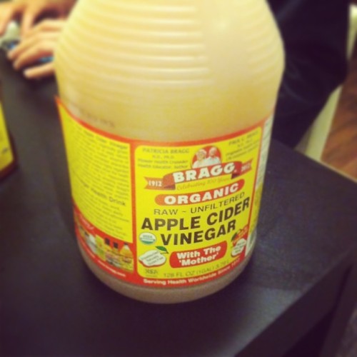 Steal! I found this gallon of ACV at #SproutsFarmersMarket on sale for $12! Matched with our giant j