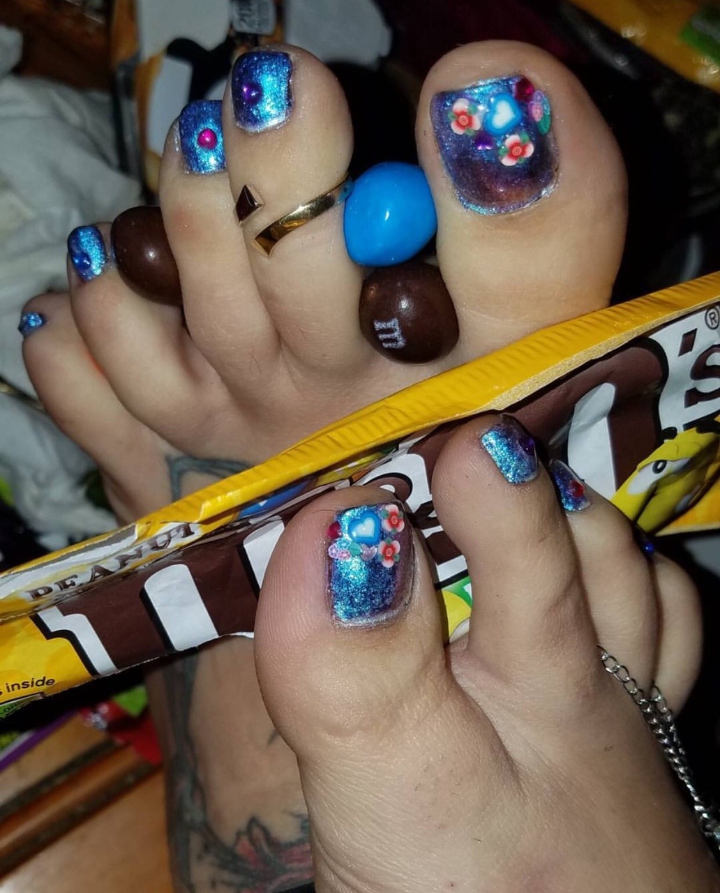 t0es-r-us:  👣 Toes-R-Us 👣