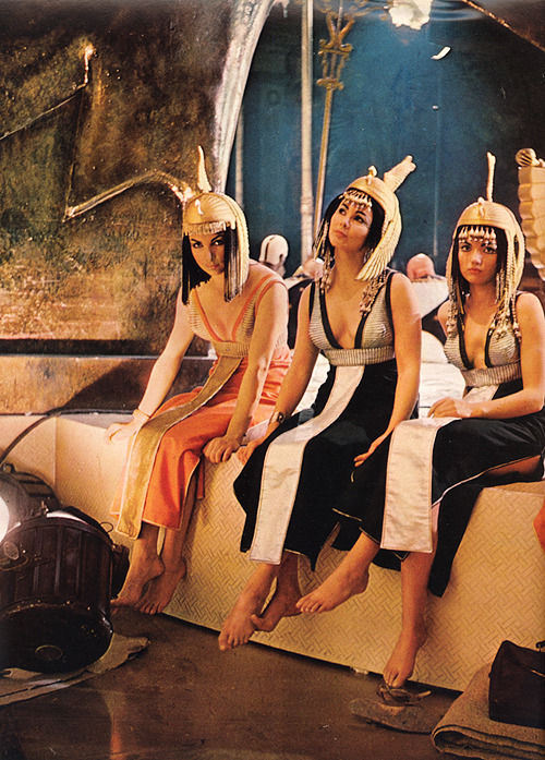 tinasinatra:  “The Chicks of Cleopatra: Liz’s Extra Special Extras,” Playboy, February 1963 