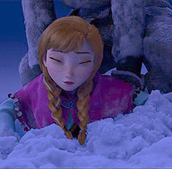 punzanna:  Kristoff protecting Anna / putting Anna’s life before his own 