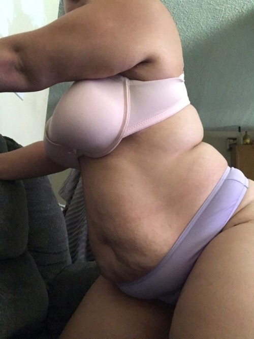 wethardandnasty: Bra and panties never match ‍♀️ they just come off right?
