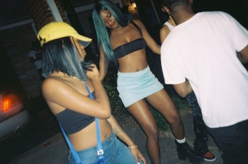 jasminericce:Skins Atlanta IG: @ skinsatlanta & ishotuptheparty