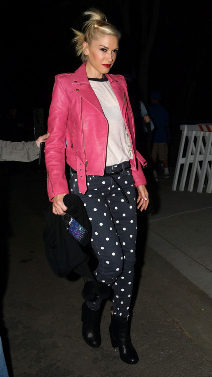 Gwen Stefani Just Love Pink Leather Jackets :  www.faechan.com/get-the-same-look/pink-le