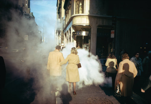 etherealhome:  Joel Meyerowitz - Camel Coats, 5th Ave, NYC (1975) 