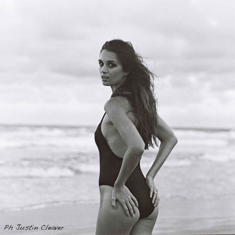 justincleaverdiary:  Tenieke by Justin Cleaver