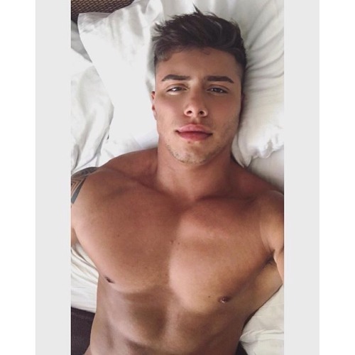 musclegods224:  Scotty_marx