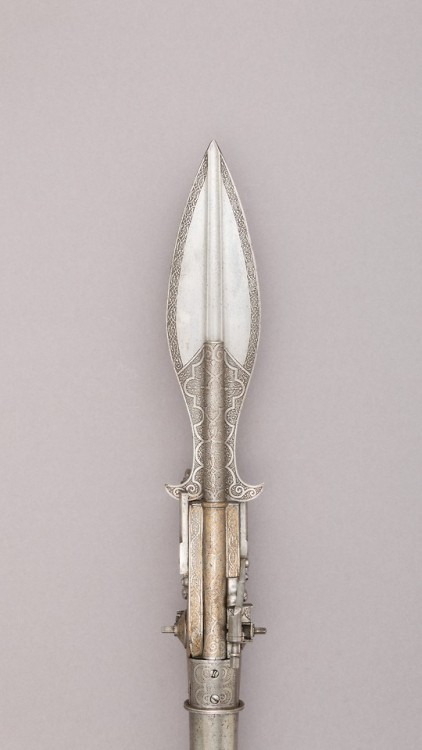 met-armsarmor - Boar Spear with Double Barrel Wheellock Pistol,...