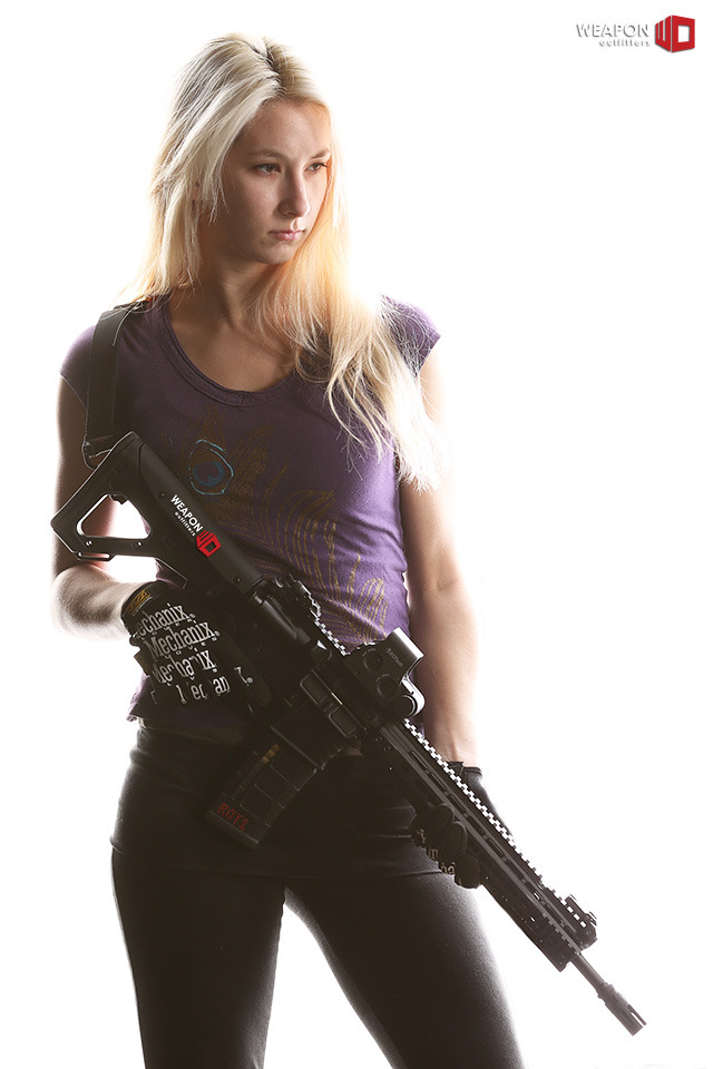 weaponoutfitters:  Bethypls with a Primary Weapon Systems Mk114 (Mk1 series upper/rifle,