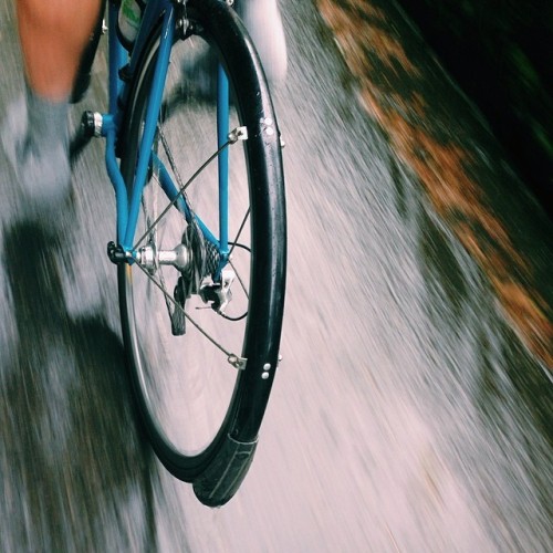 theathletic: Wet one today. Luckily @ultratradition had fenders.