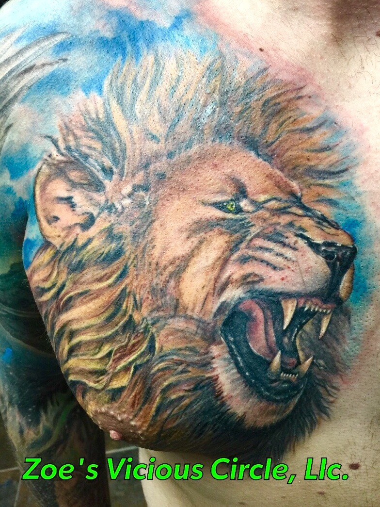 Gunnar V - Tattoo Artist - A vicious lion attack!!! :) - Done with  @inkmachines @kwadron @sorrymomtattoo @killerinktattoo . . . . .  #wearesorrymom #killerinktattoo #killerink #tattooistartmag #inkedmag  #realistictattoos #blackandgreytattoo #gunnar_v ...