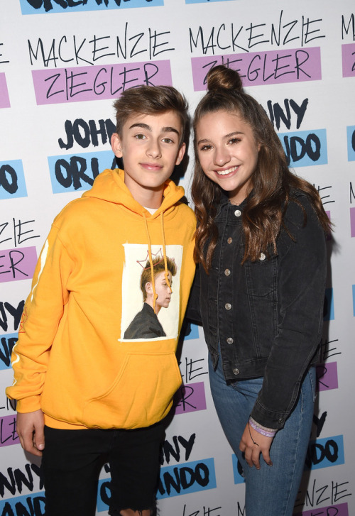 Mackenzie Ziegler poses with Johnny Orlando at the &ldquo;Day n&rsquo; Night&rdquo; Tour