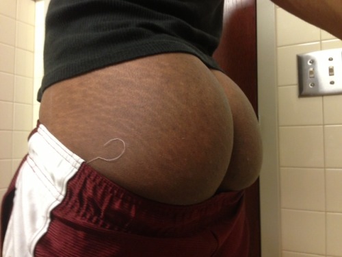 wetgrip:  Twitter & IG - Lamarr_MMXIII adult photos