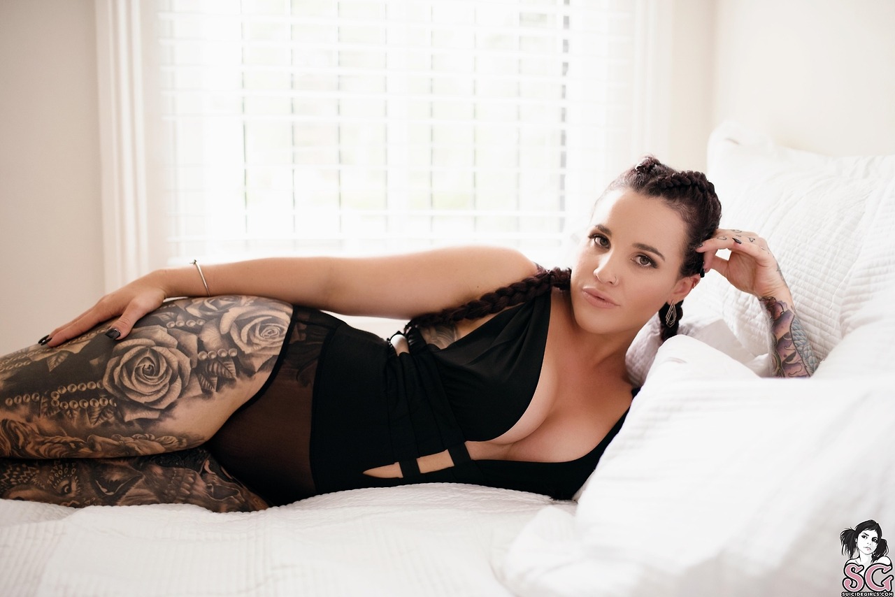 gamecat75:  Lisey Suicide Part 1