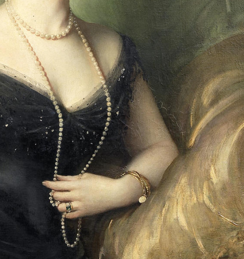 beautifuloldthings:Portrait of Mrs Arthur James — Sir Samuel Luke Fildes RAImpressionist